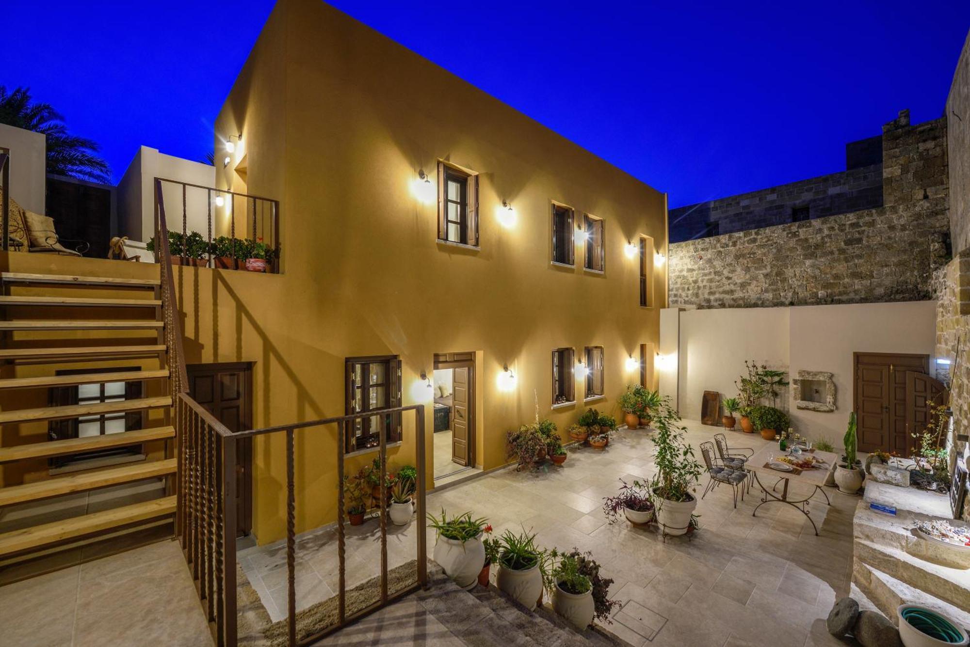 Spanish Knights Inn Rhodes City ภายนอก รูปภาพ