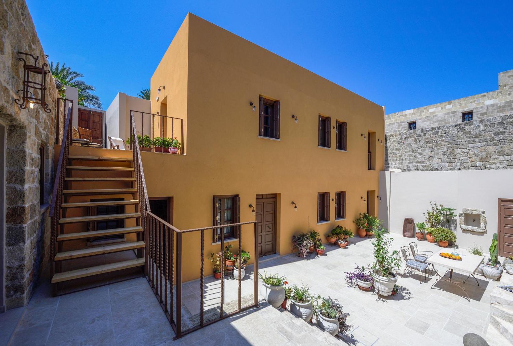 Spanish Knights Inn Rhodes City ภายนอก รูปภาพ